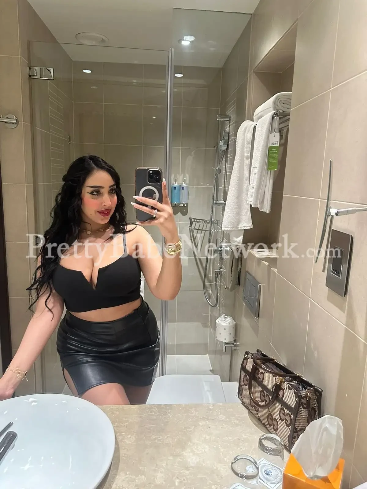 Moroccan Escort in Gurgaon Near Sector 42, Zahra! Only Outcalls in 5* Hotels