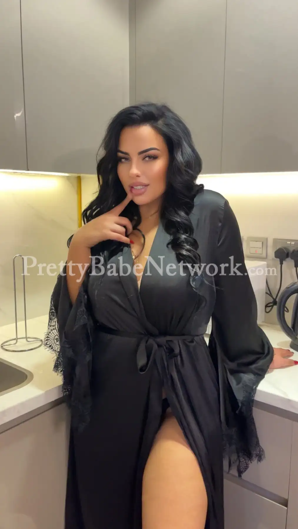 Visit Me in Gurgaon Sector 23, Lebanese High Profile Call Girl Zeina for Wild Sexual Fantasies