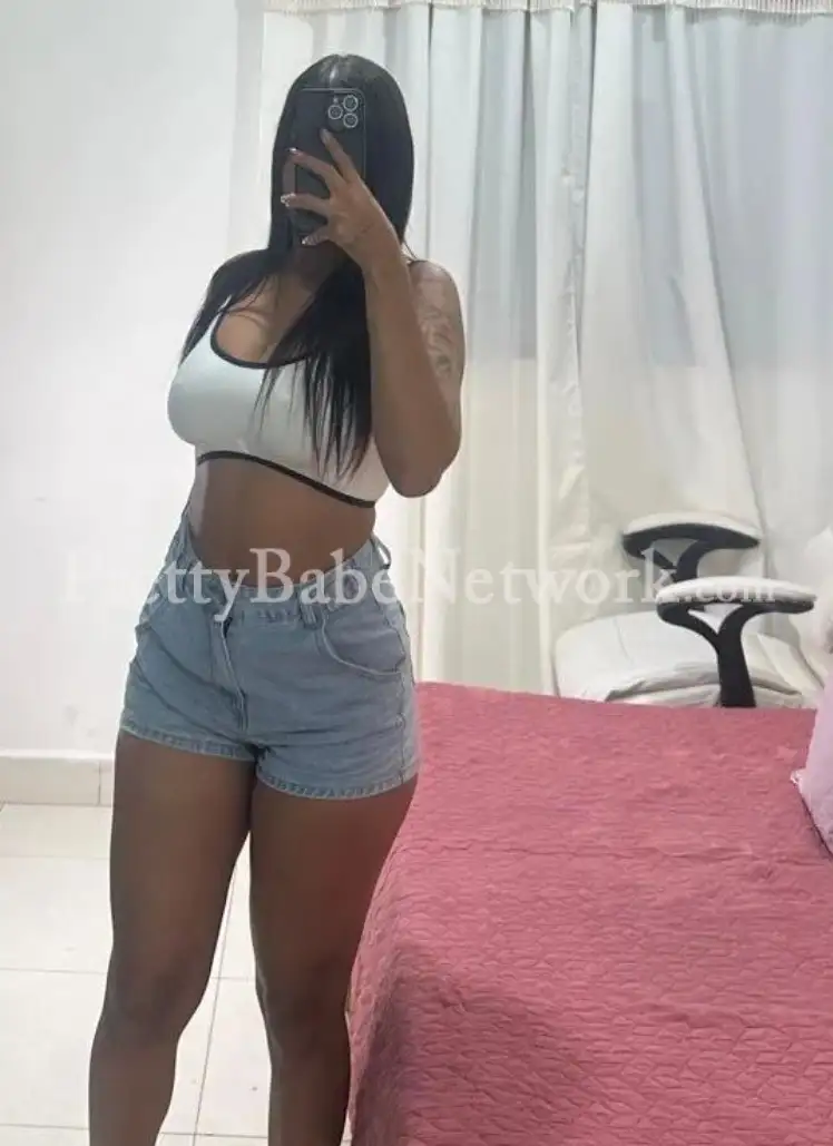 Choose Independent Thane Escort Sameera for Incall/Outcall Services