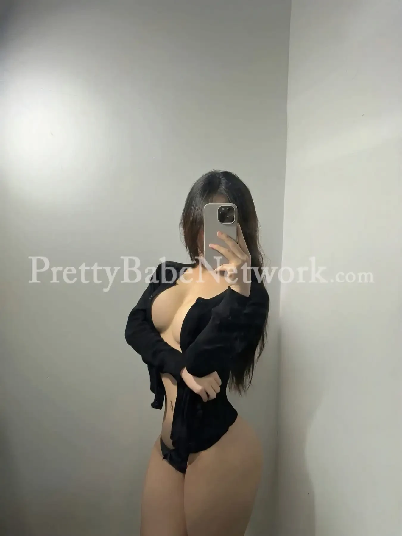 South Korean Escort Girl Han-na For the First Time in Howrah, Kolkata