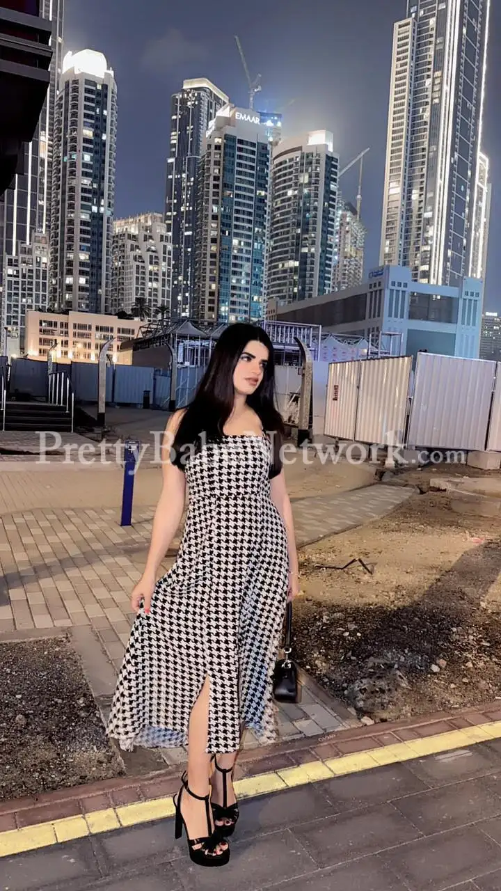 I Nishika, Indian Independent Escort living Near Sonagachi, Kolkata- Roleplay Sex 69