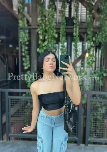 Colombian Damsel Antonella—Glamour Model Escort in Mumbai Near Vashi