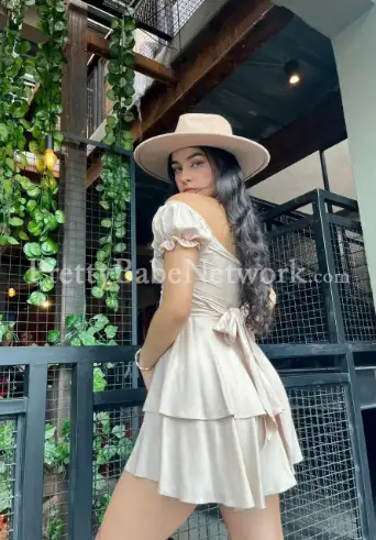 Colombian Damsel Antonella—Glamour Model Escort in Mumbai Near Vashi