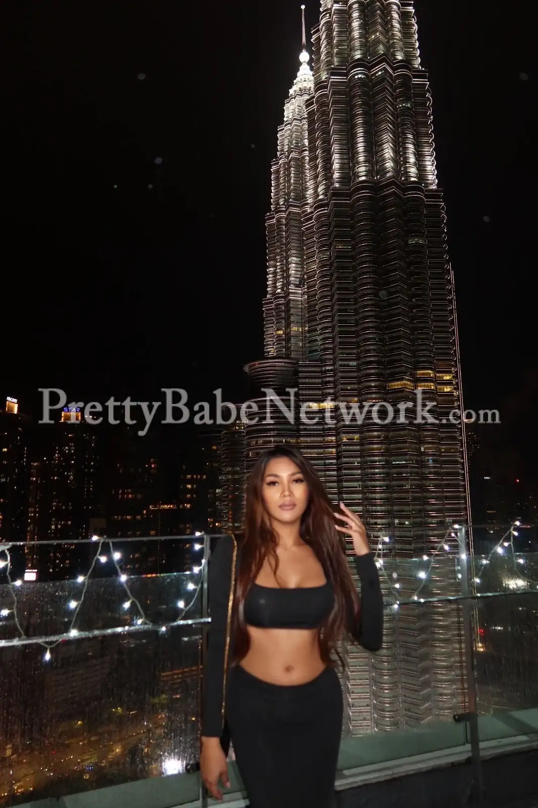 Let's Connect! Myself Dahlia, Model Escort from Philippines in Kolkata