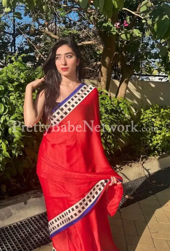 Find Model Escort in Safdarjung Enclave, Delhi. Diksha is Here - No Need for Advance Payment