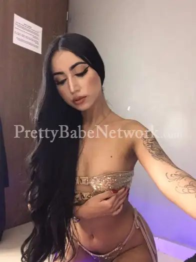 Albanian Erotic Model Flutura—Premium Escort For Luxurious Sensual Facilities