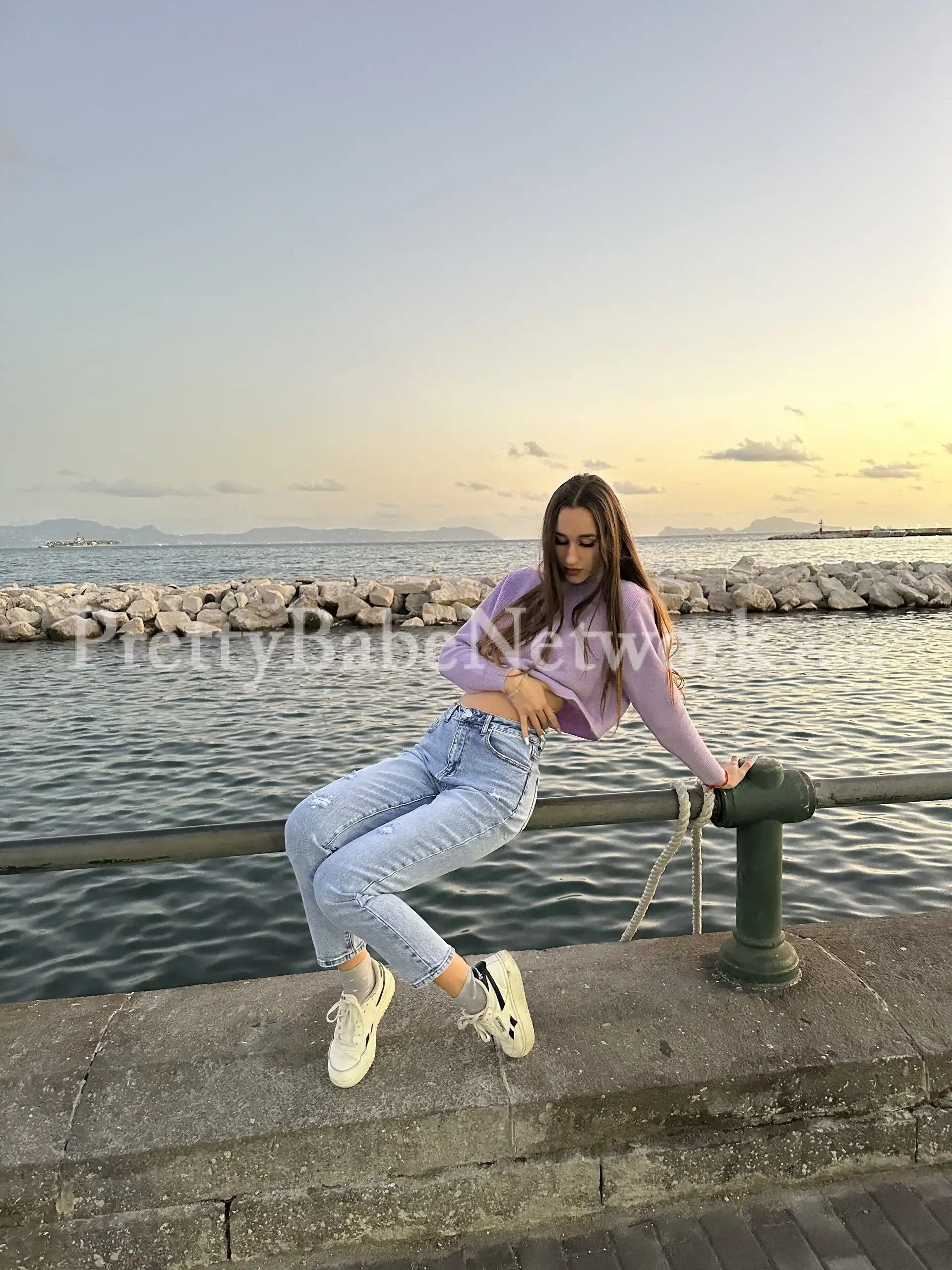 Romanian Hottie Ioana—Greater Noida Model Escort for Personalized Dating Experience