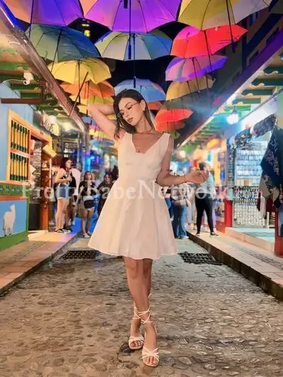 Elite Part Time Call Girl Jaya in Park Street, Kolkata for lot of Pleasure