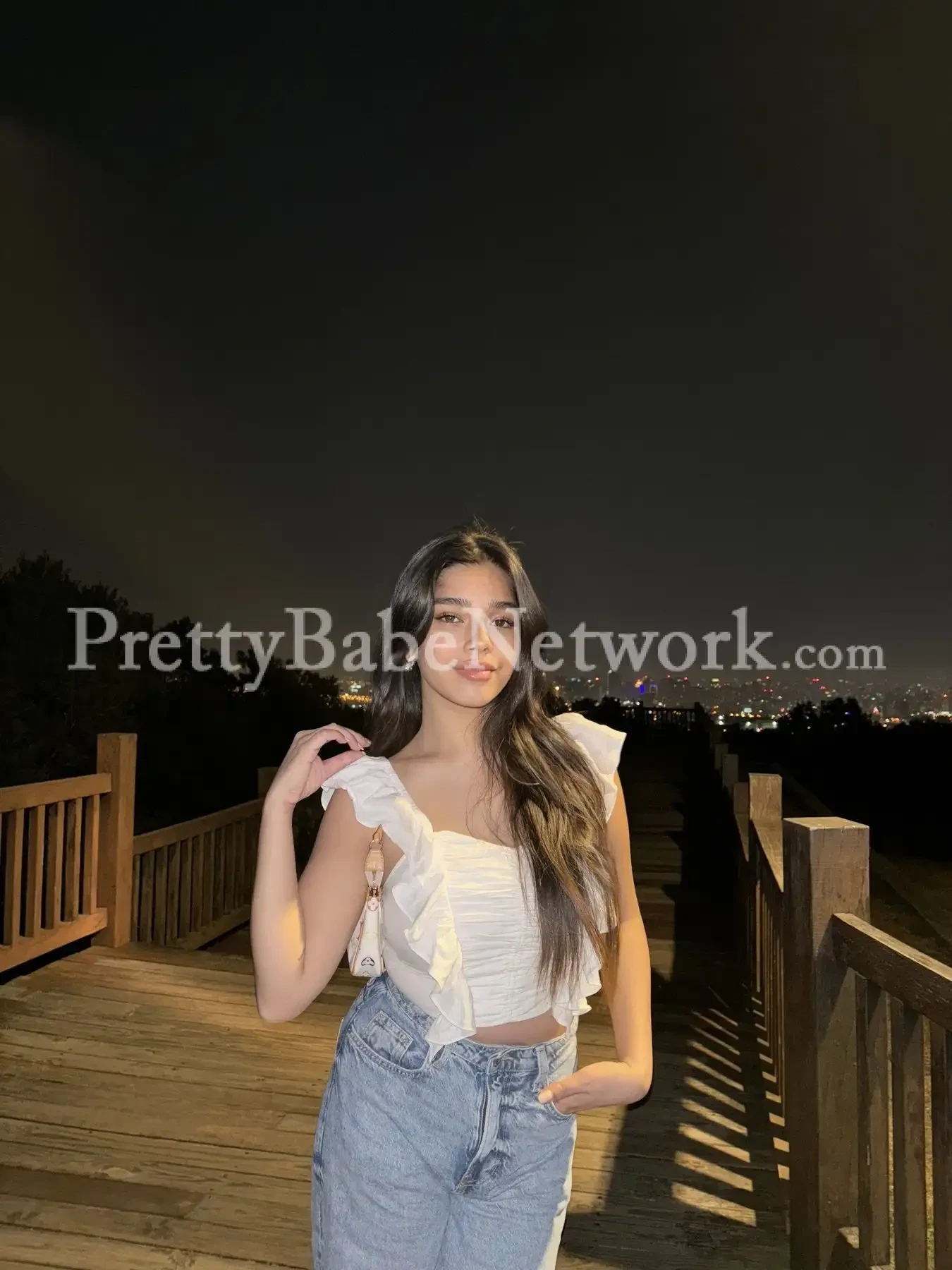 I'm Yasmin! Asian Escort in Gurgaon From Malaysia Based in Sector 82