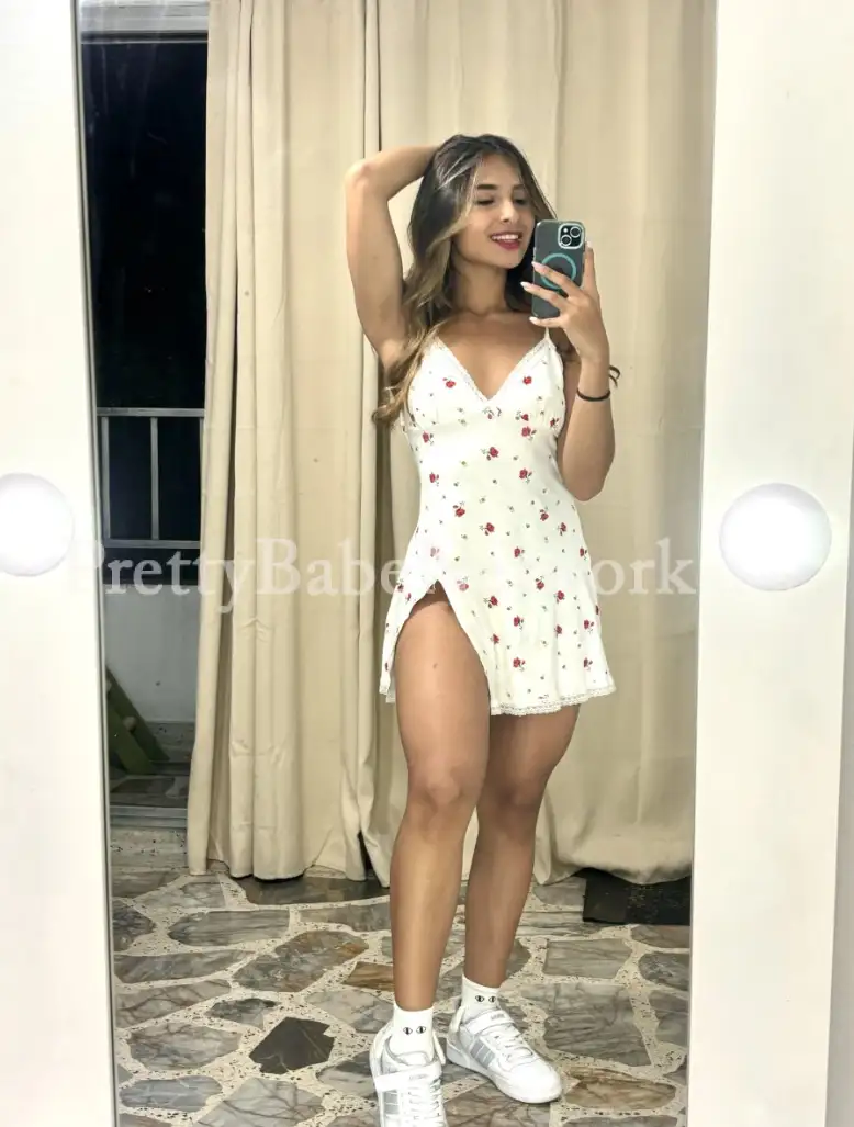 Efrosiniya—Russian Escort in Sun N Sand Hotel Near Juhu Beach