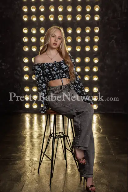 Most Beautiful Green-Eyed Greater Noida Russian Escort Galina For You