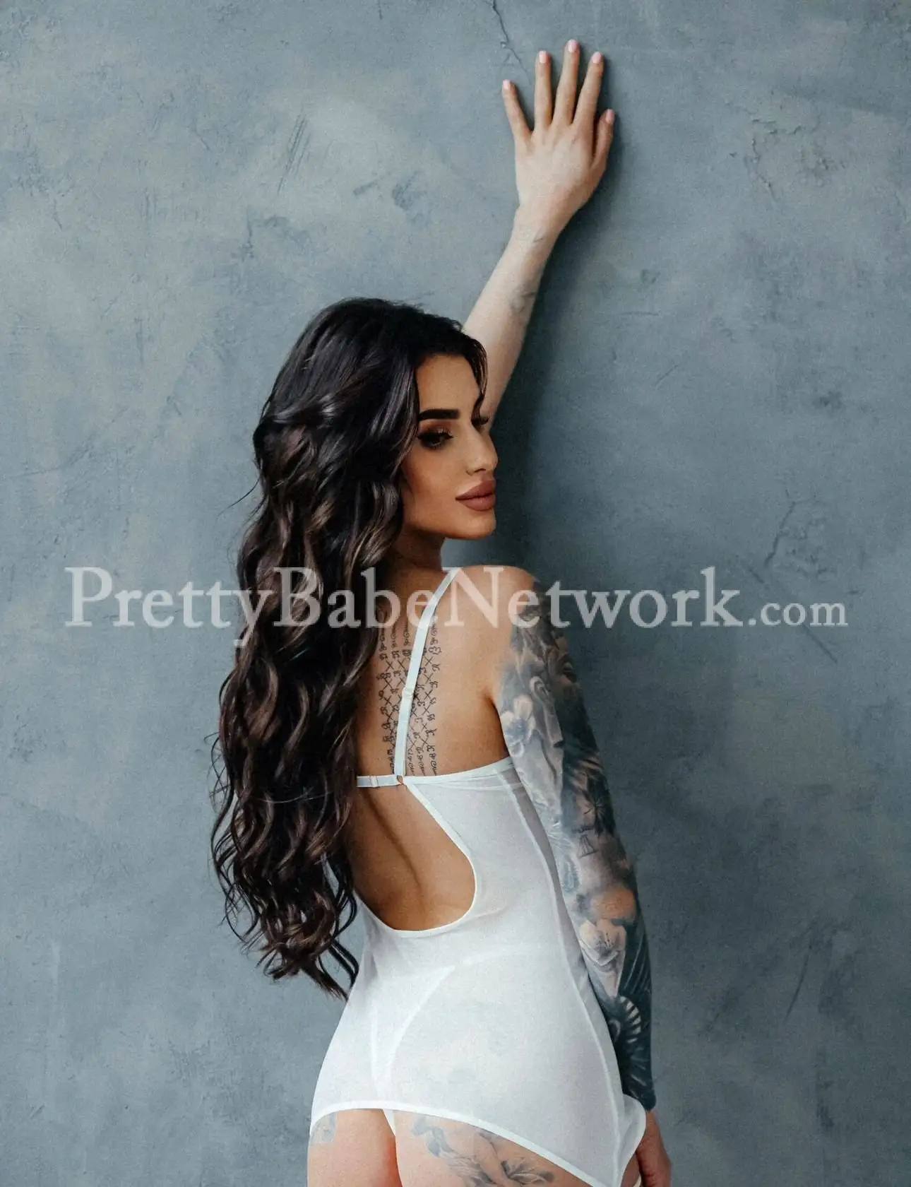 Georgina, Genuine VIP Russian Call Girls in Taj Mahal Hotel, Man Singh Road, Delhi