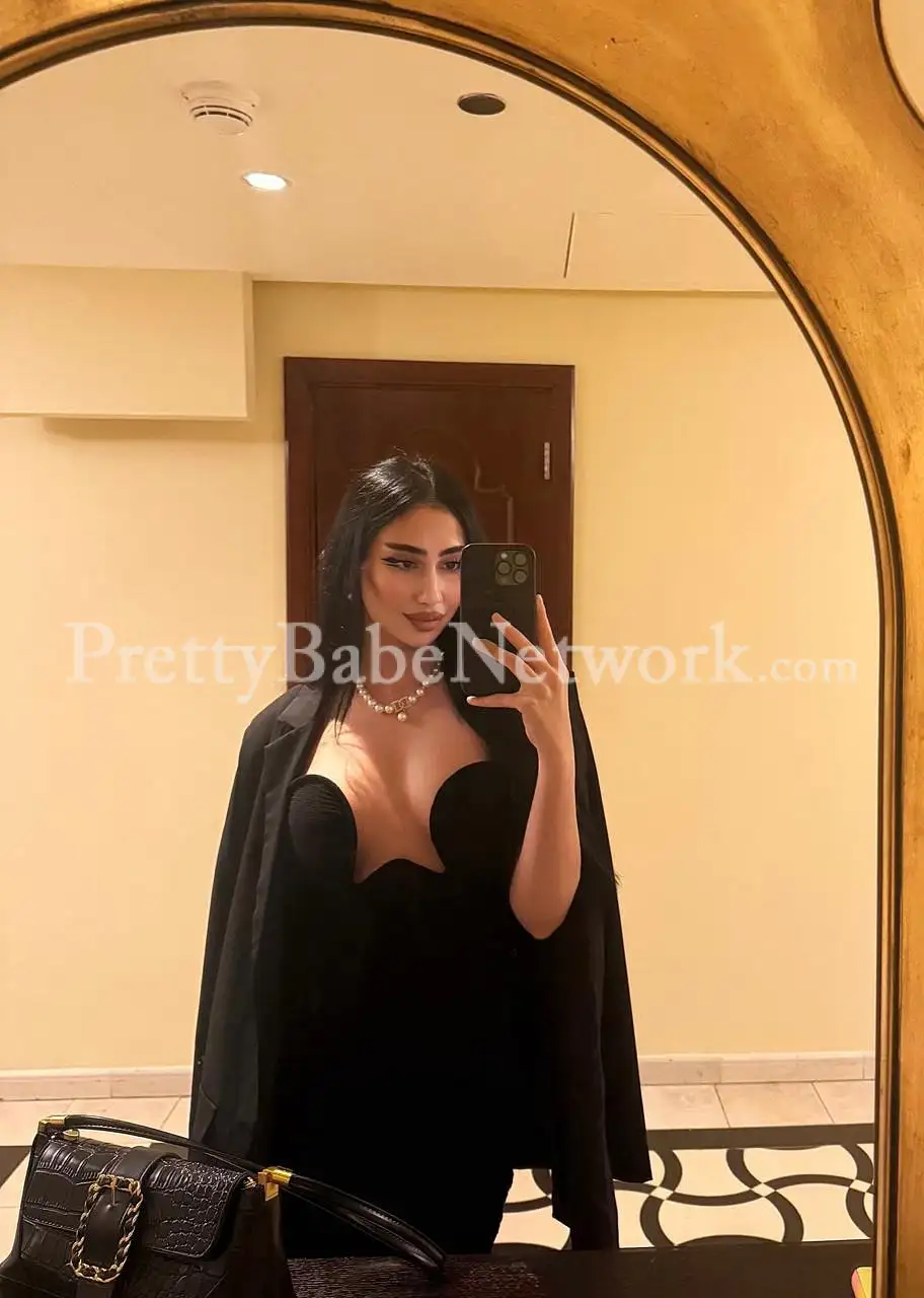 I'm Haifa- Again in Kolkata Russian Escorts in Jadavpur! Come to Me Hot Lovemaking