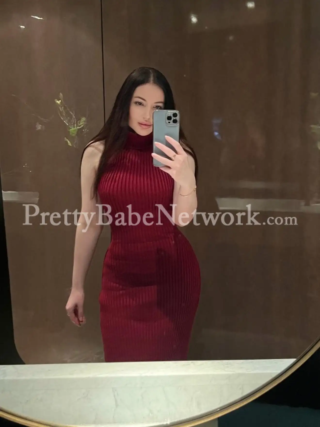 I'm Julia, a High Class Russian Escort in Residency Road, Bangalore at Affodable Price