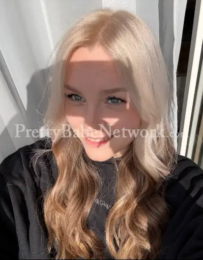 Young Russian Escort Girl Tatiana for Dating and Sex Meetups in Noida Sector 61 Young Russian Escort Girl Tatiana for Dating and Sex Meetups in Noida Sector 61