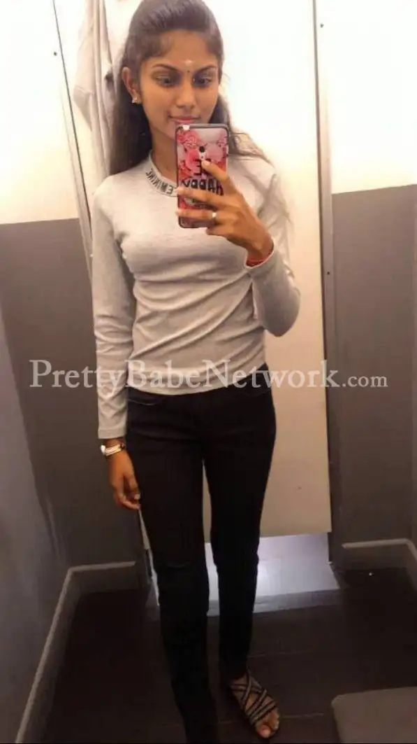 South Indian Escort Megha for Full Night Sex for 10K Rupees