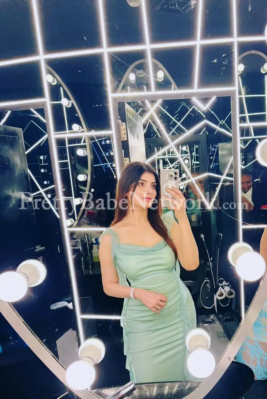 I am an Independent Call Girl Humasha, Experienced, Available in Aloft Hotel Aerocity, Delhi 