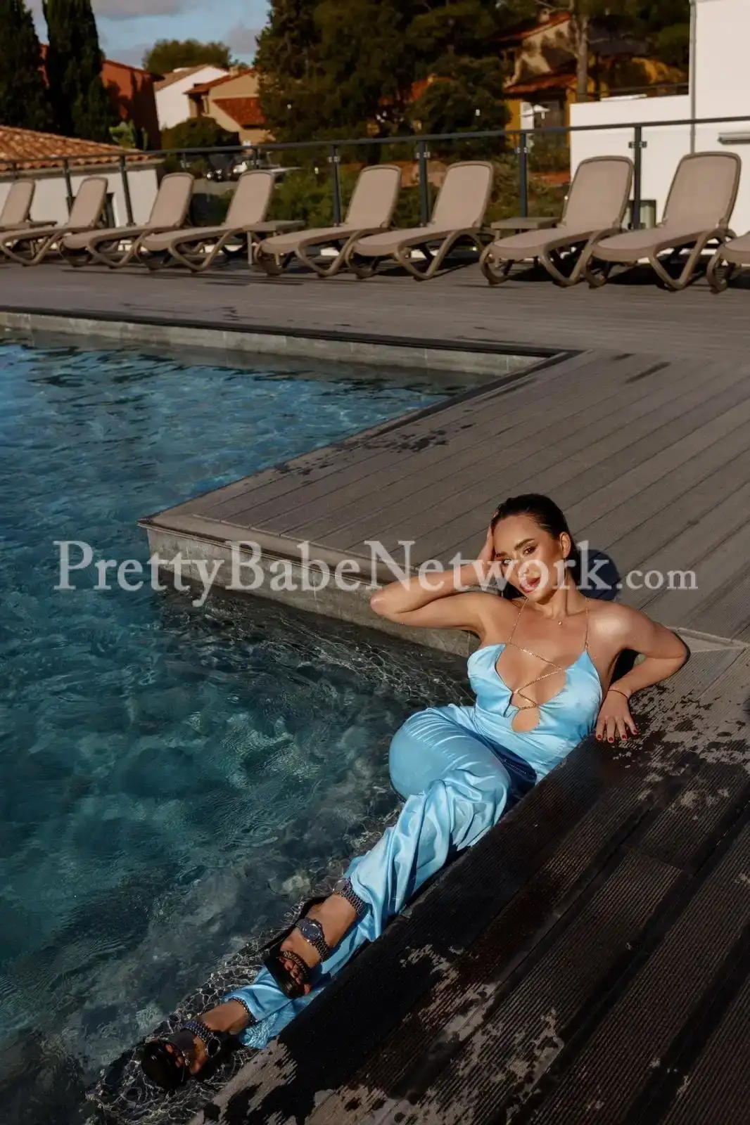 Real trusted escort service provider in Dollars Colony, Bangalore, offers you Mistress escorts