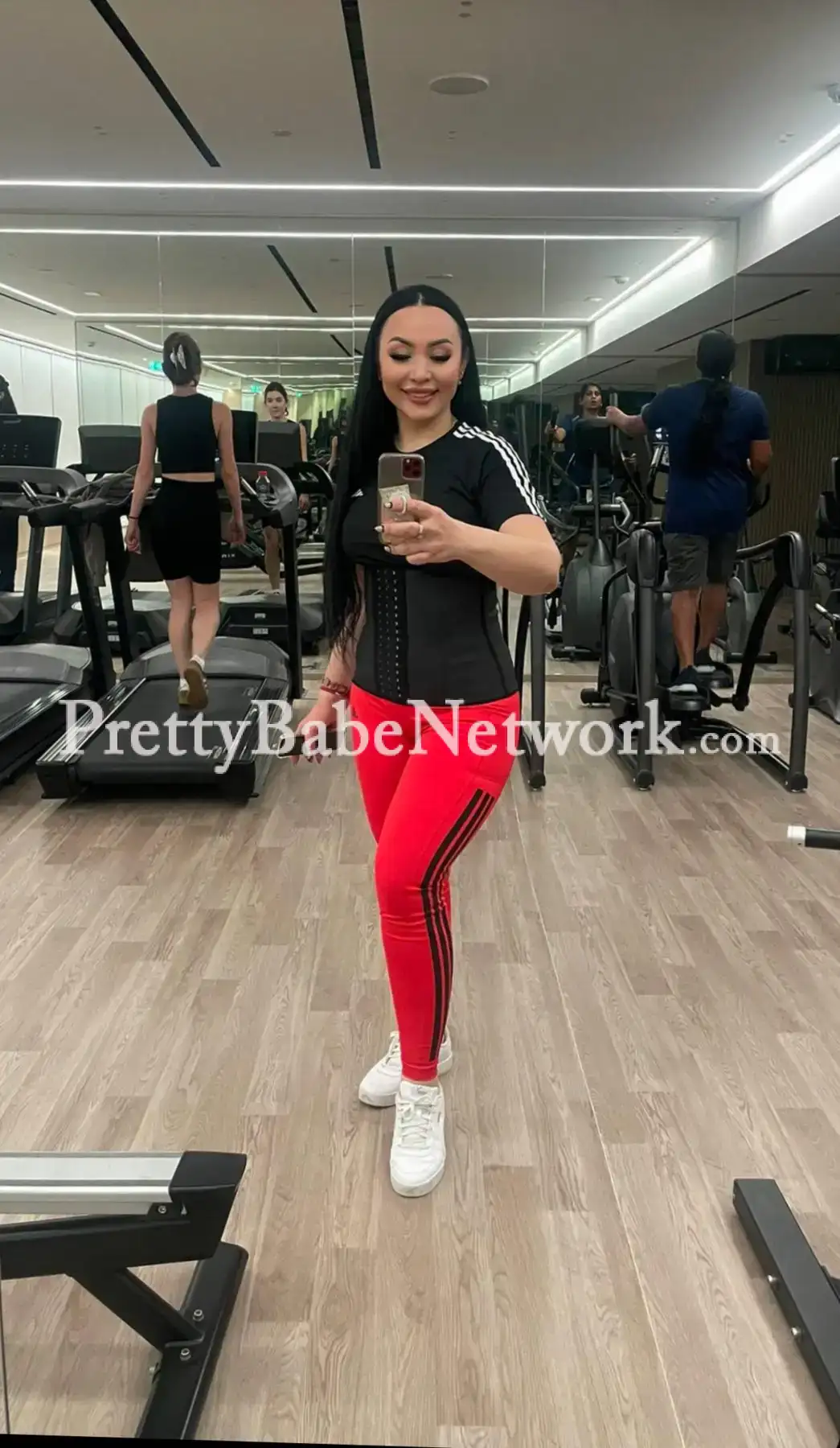 Are you ready for threesome sex? - come to meet me - Uzbekistani housewife escorts in New Friends Colony, Delhi
