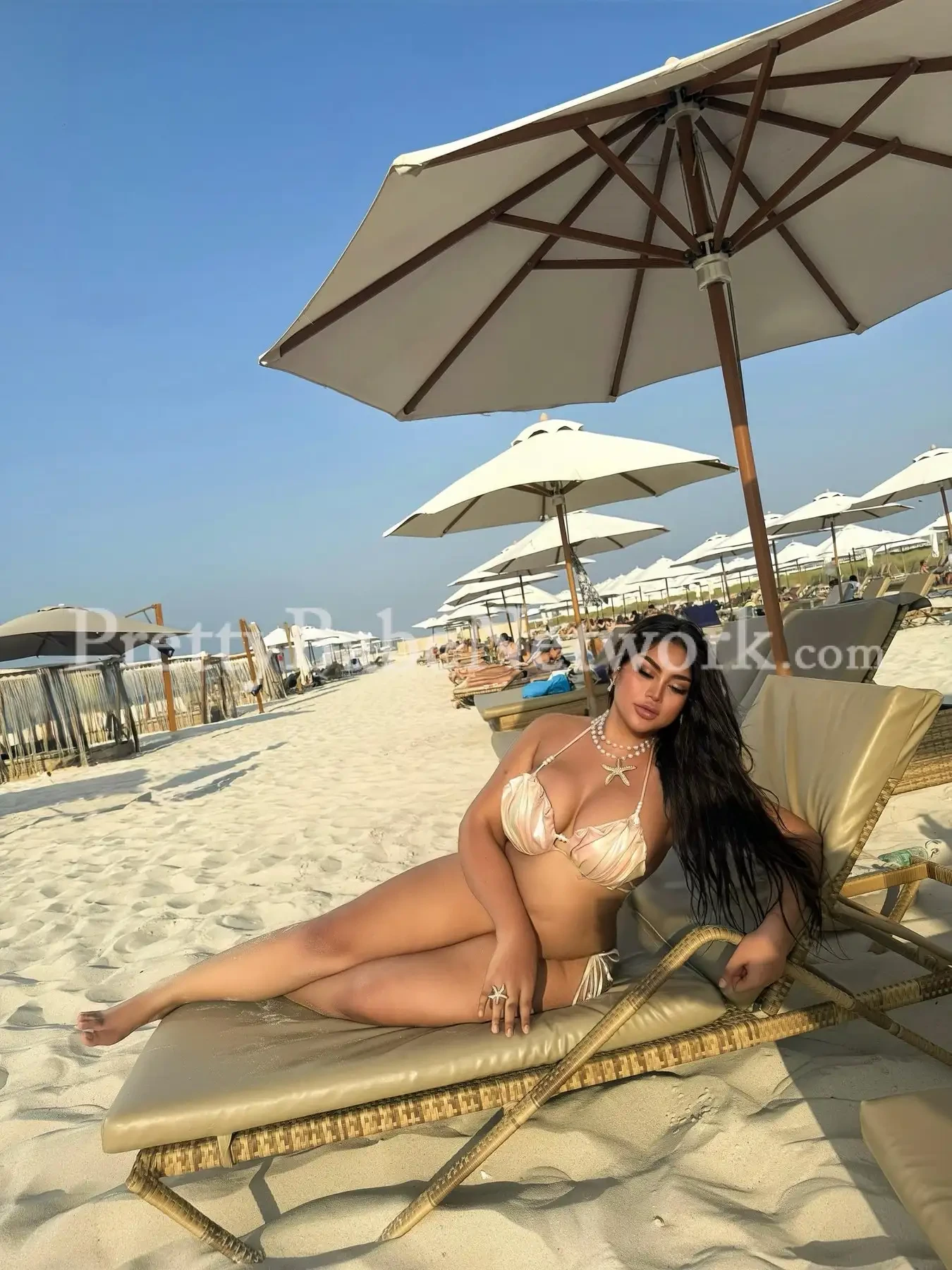 Call Masseuse Thai Escort Sofia for Massage Sessions in DLF Phase 1, Gurgaon