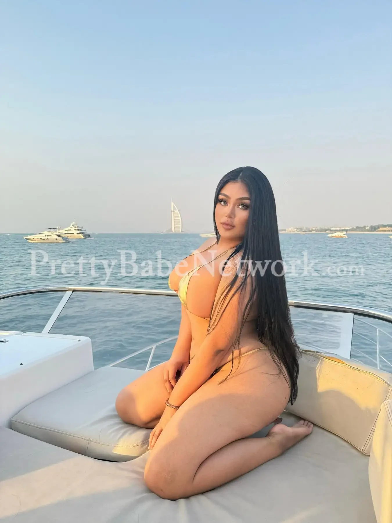 Call Masseuse Thai Escort Sofia for Massage Sessions in DLF Phase 1, Gurgaon