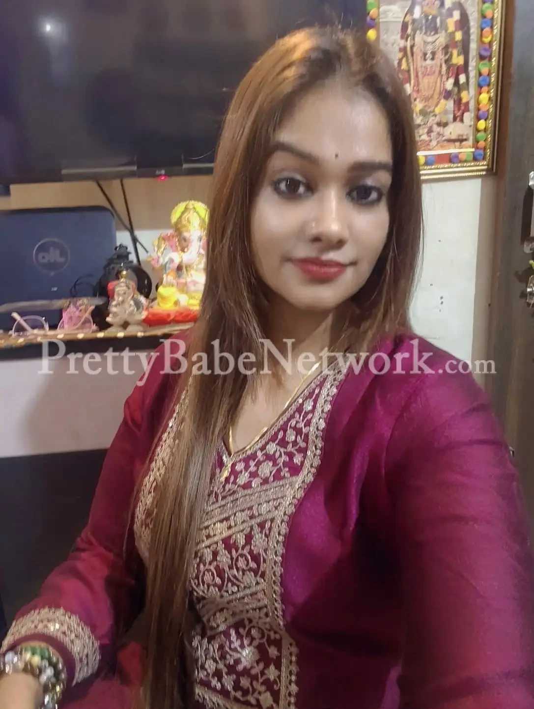 Call or Message for Single Shot or Night! Housewife Escort in Gurgaon, Living near Sector 31