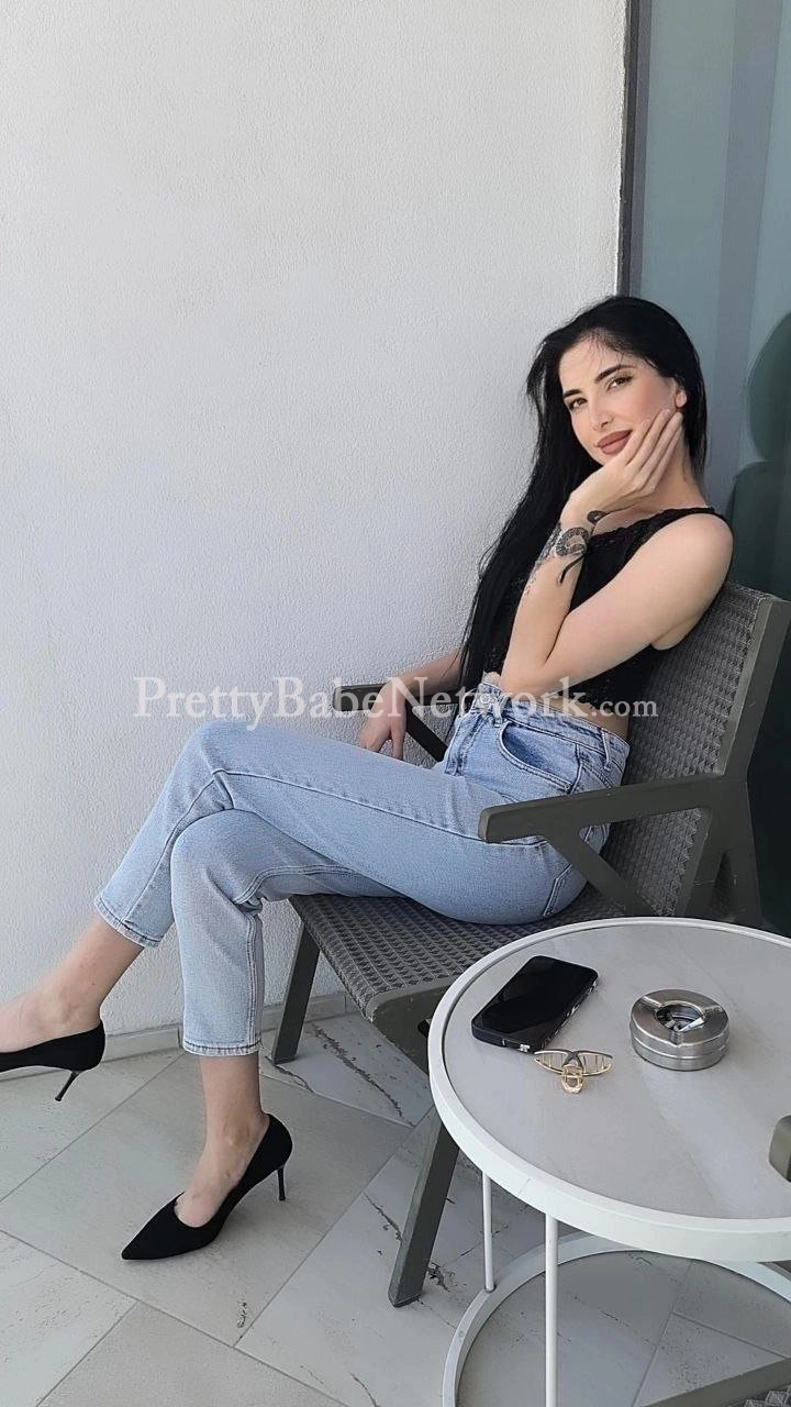 Rosya, Russian Airhostess & Escort Girl in UB City, Bangalore