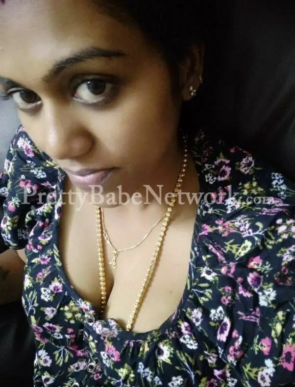 Manjuath—Busty Mallu Aunty Escort in Thane for Wild Sex Encounter
