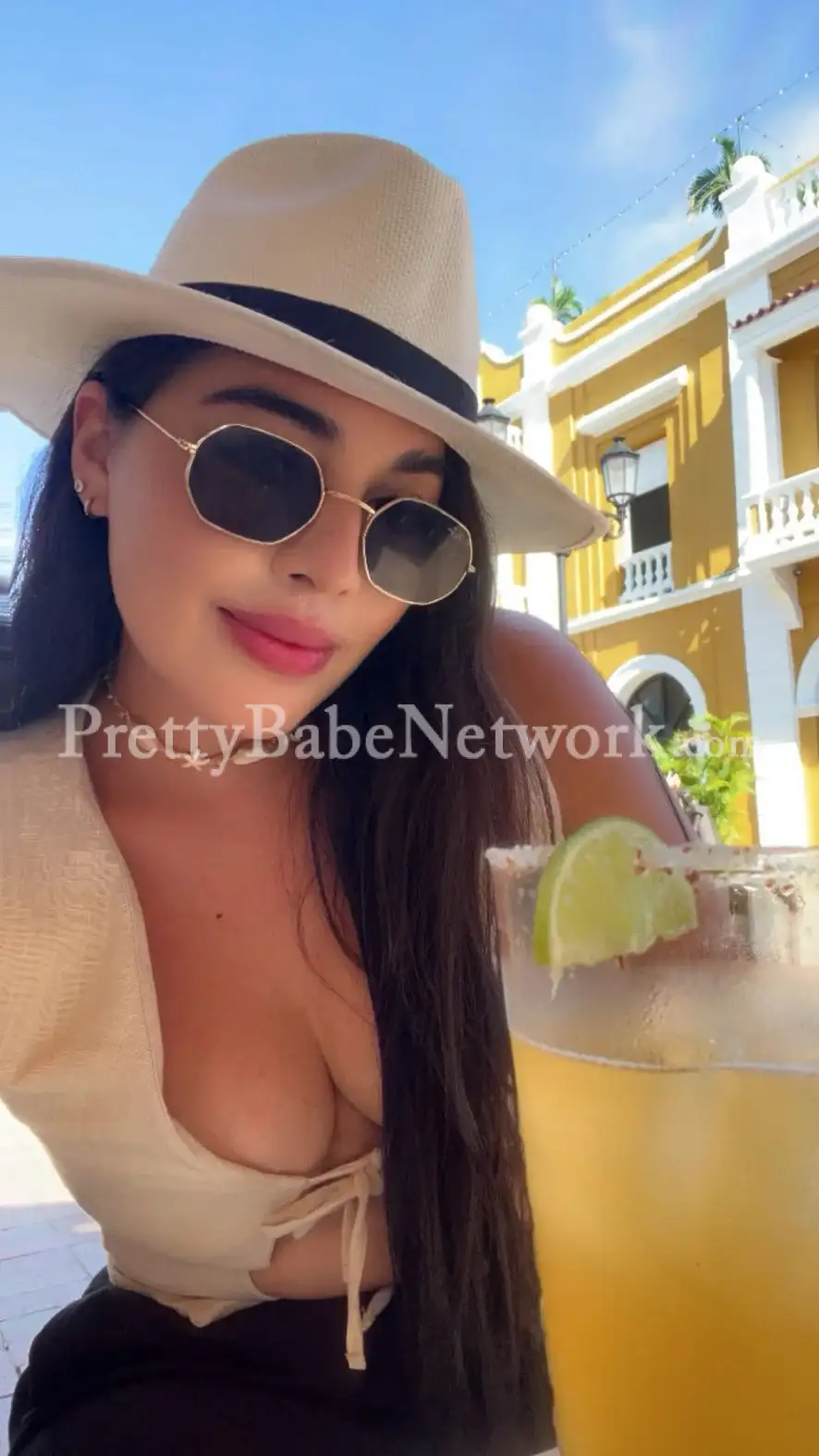 Mariangel - Colombian Mumbai Private Escort in The Leela Hotel, Andheri