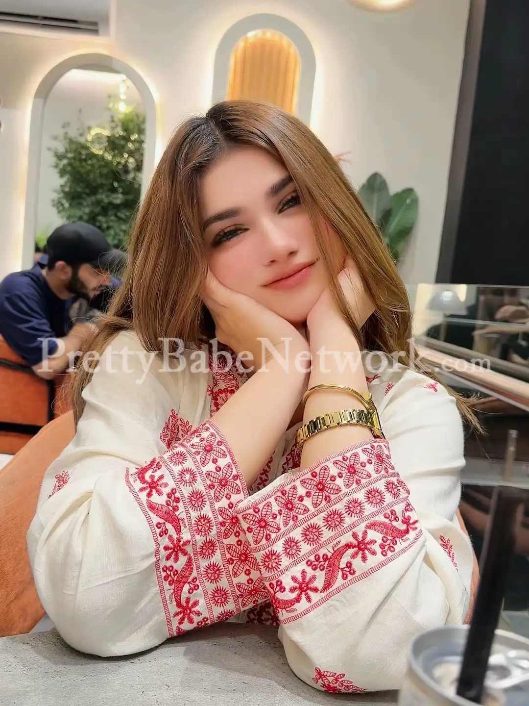 Afsana—Most Demanded, Top-Rated Escort in Mumbai at Malabar Hill