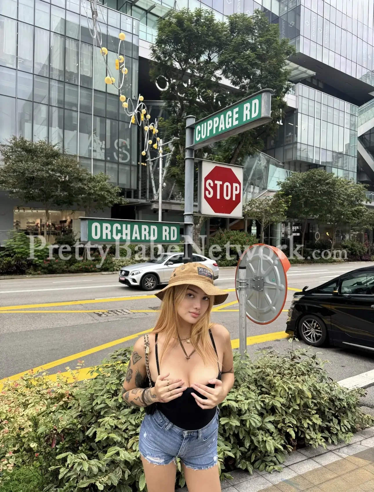 Alexandria - Australian Pit Stop Model Cum Escort at Beyzaa Hotel, Kolkata