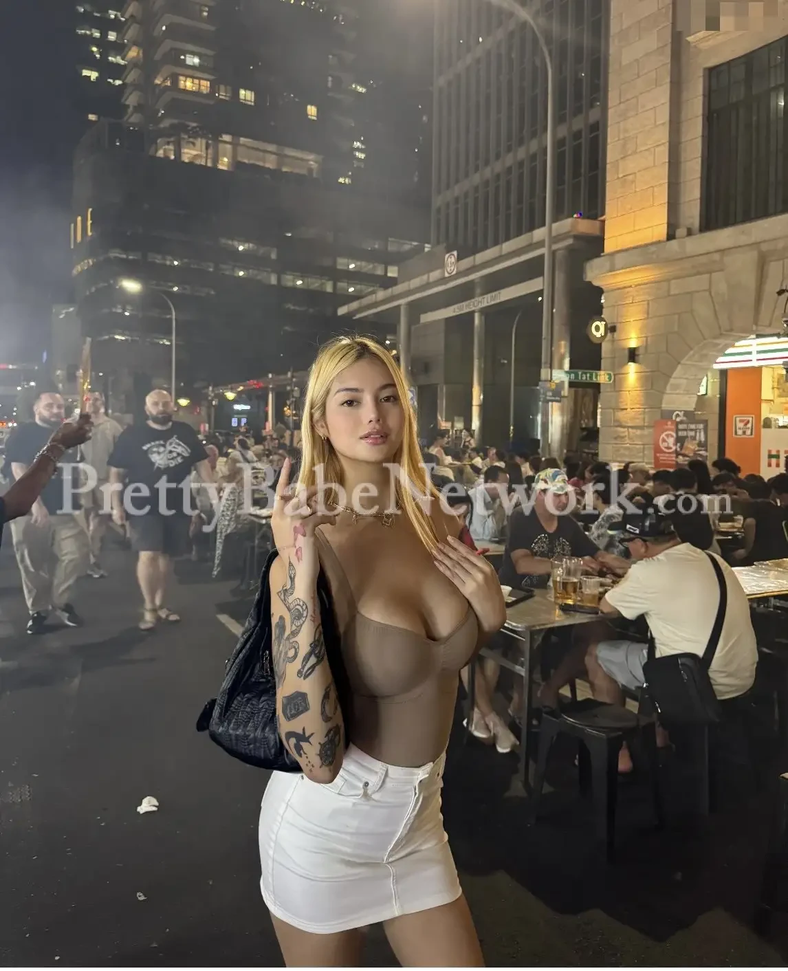 Alexandria - Australian Pit Stop Model Cum Escort at Beyzaa Hotel, Kolkata