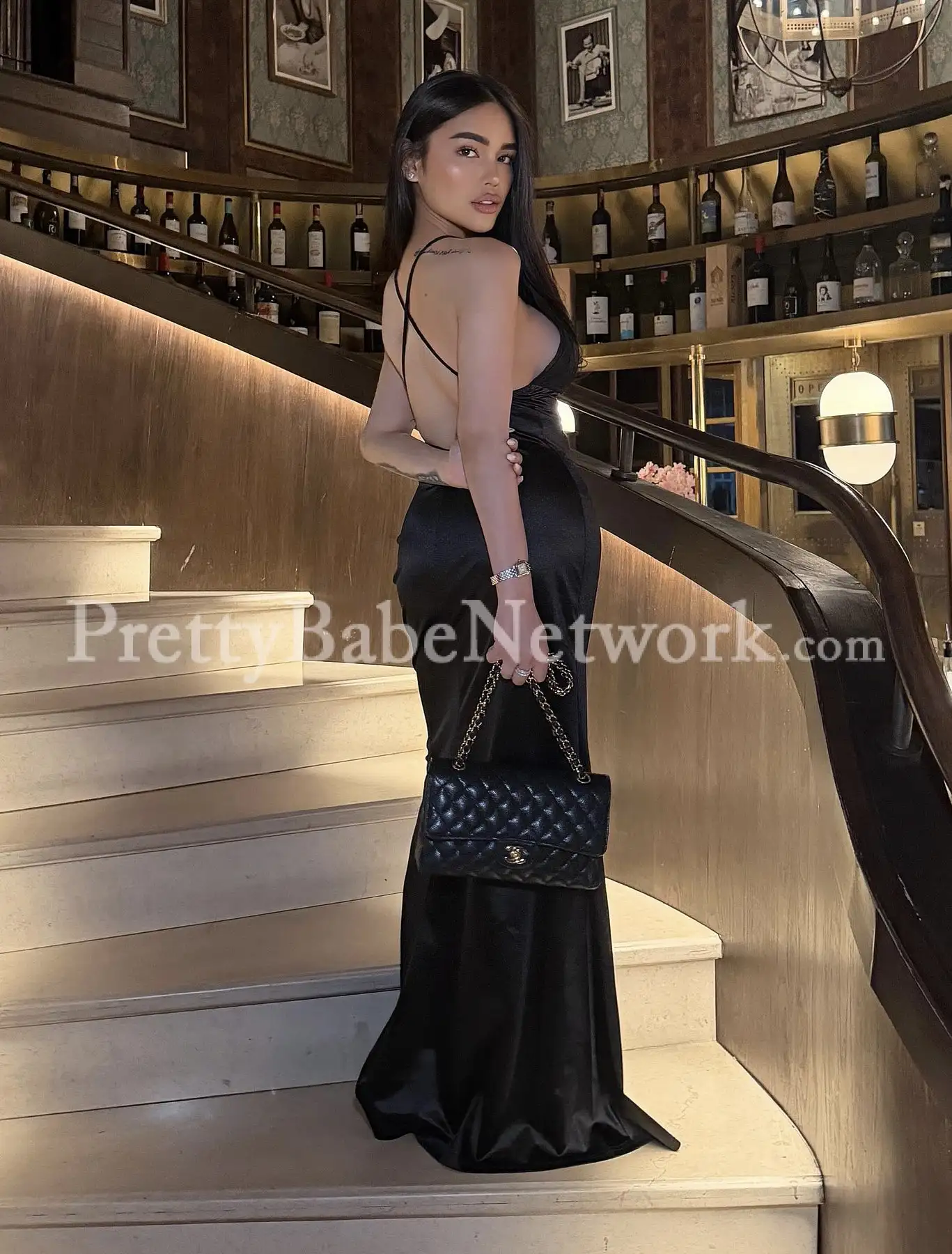 VIP Diana in Kolkata Mexican Escort Staying near Behala! Luxury Companionship Best Sex