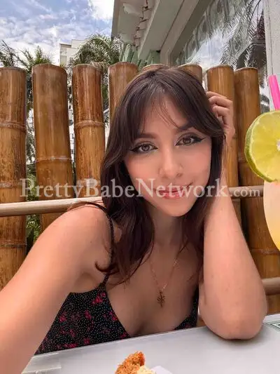 Harleen – VIP Russian Escort in Lucknow for Luxury Companionship