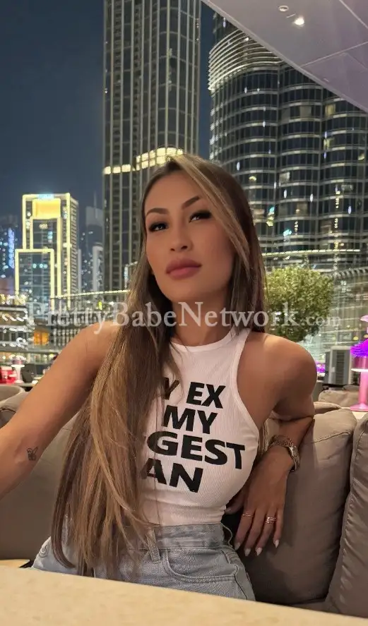 VIP Brazilian Escort Staying near College Street, Kolkata! Experience Porn Sex With Heloisa