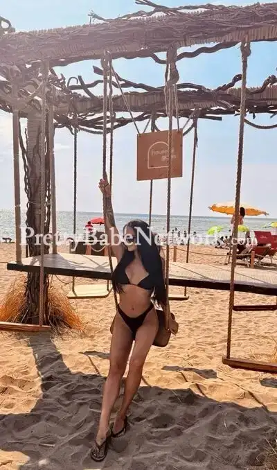 My name is Kiara. I'm a VIP call girl & ready to become your rental girlfriend in Vasant Vihar, Delhi