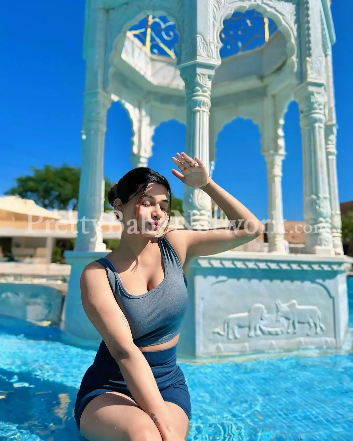 Rakhi, 23-year-old High-Class VIP Independent Model Escort in Cooke Town, Bangalore